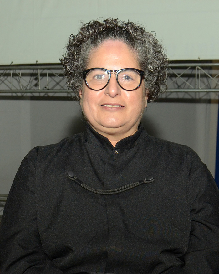 Profa. Maria Paula Barcellos de Carvalho