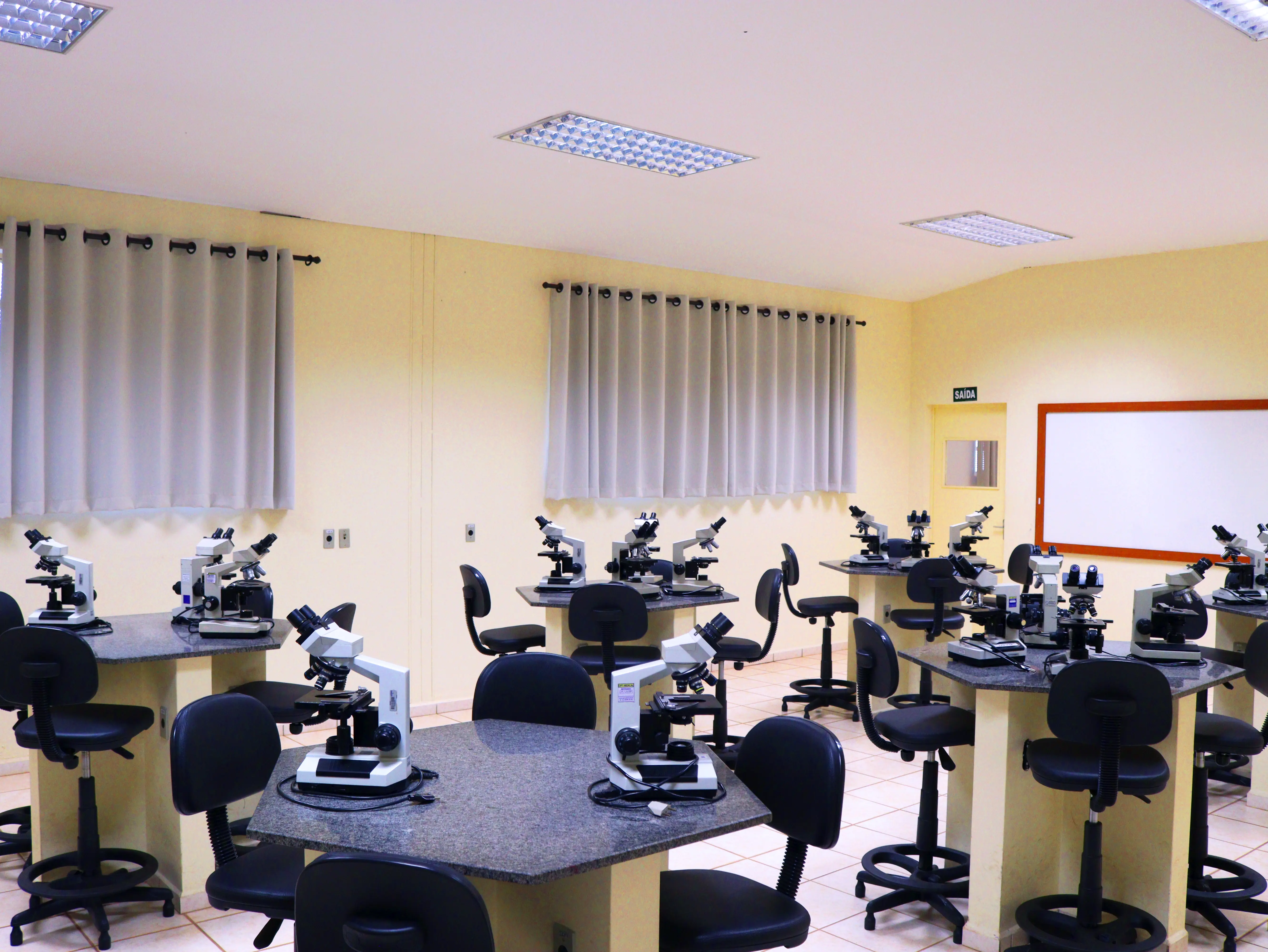 Imagem da estrutura do UNIFEB, slide 10