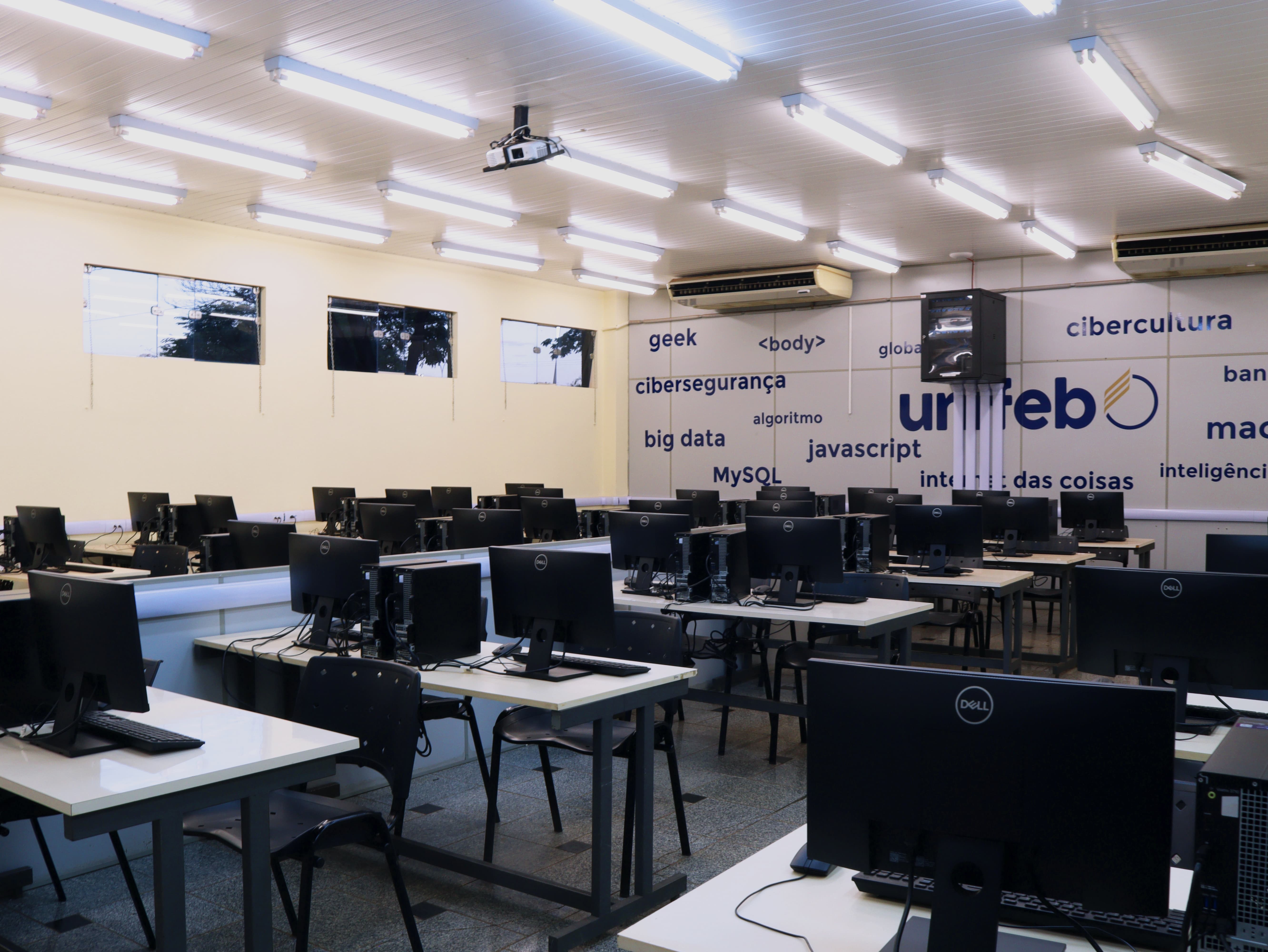 Imagem da estrutura do UNIFEB, slide 16